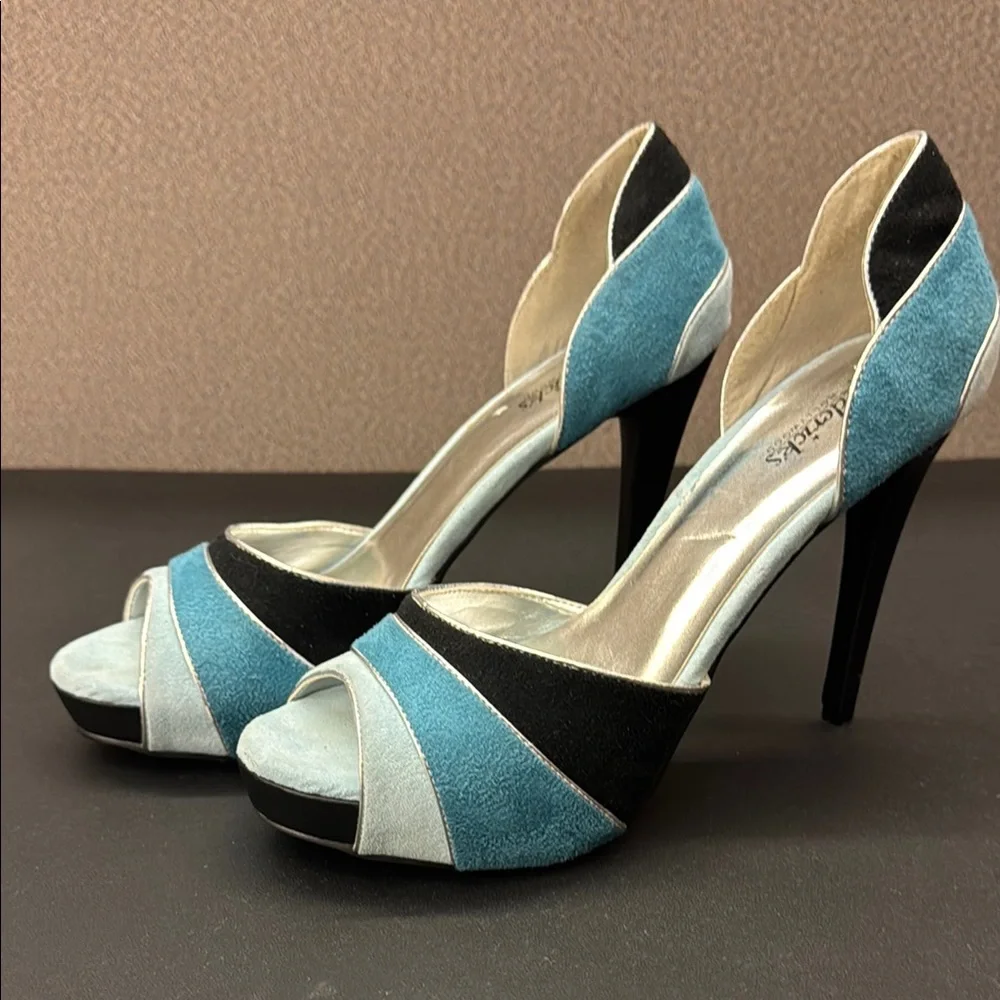 Frederick's of Hollywood Blue and Black Elegant Heels